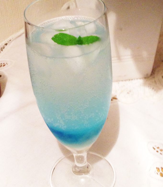 かき氷シロップとカルピスセパレートソーダ by 菜つ実☆ミ