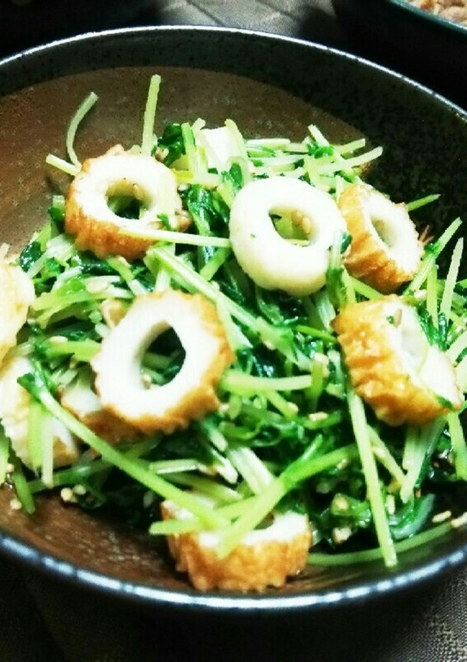 もう一品！豆苗とちくわのごま和え♪-レシピのメイン写真