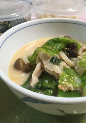 レタスとしめじ、豚バラのパワーうどん-レシピのメイン写真