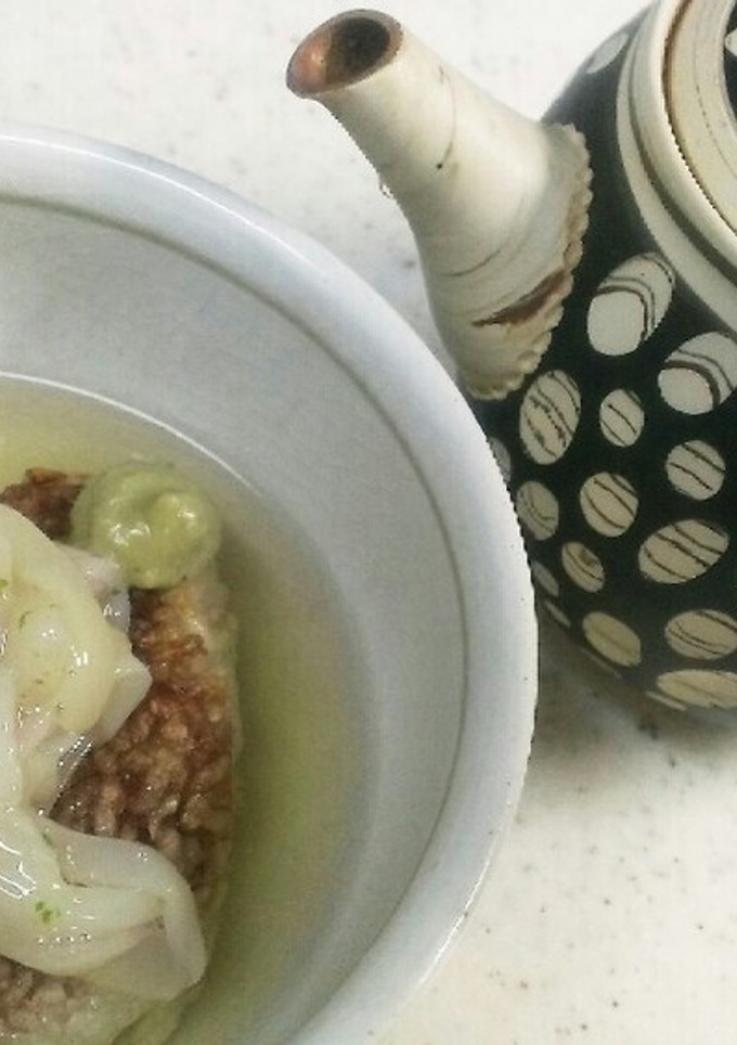 焼おにぎりとイカの塩辛茶漬け-レシピのメイン写真