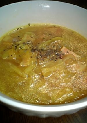 キャベツとベーコンのカレースープ-レシピのメイン写真