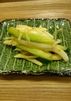 食べるラー油で作る、ピリ辛白菜の即席漬け-レシピのメイン写真