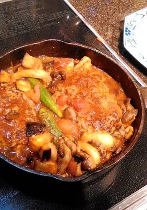 スキレットで煮込みハンバーグ-レシピのメイン写真