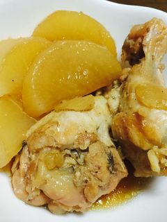 ✩鳥手羽元と大根の煮物✩-レシピのメイン写真