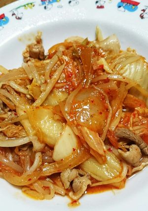 香味ペーストが決め手☆豚キムチ-レシピのメイン写真