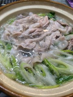 レタスと豚肉の簡単しゃぶしゃぶ鍋★-レシピのメイン写真