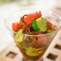 基本からアレンジまで！思わずつくりたくなる「もずく もずく酢」の