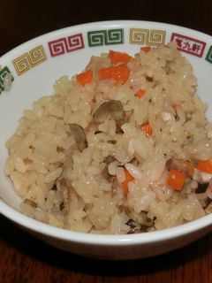 焼肉のたれで簡単炊き込みご飯!-レシピのメイン写真