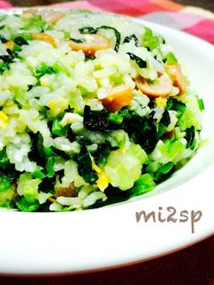 創味シャンタンDXで小松菜チャーハン♪-レシピのメイン写真