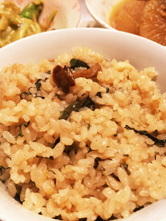 簡単ビックリ! 煎餅で山菜おこわ風-レシピのメイン写真