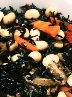 安定の美味しさ♪大豆とひじきの煮物-レシピのメイン写真