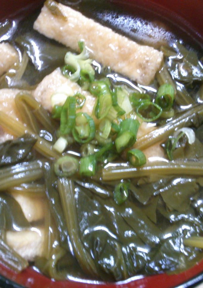 簡単♪朝食ほうれん草と 油揚げのお吸い物-レシピのメイン写真