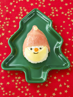 クリスマスに!サンタさんおにぎり-レシピのメイン写真