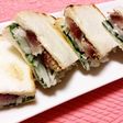 お酒と合わせて…しめさばサンドイッチ