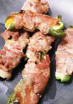 ぴよちゃんのチーズin肉巻きピーマン-レシピのメイン写真