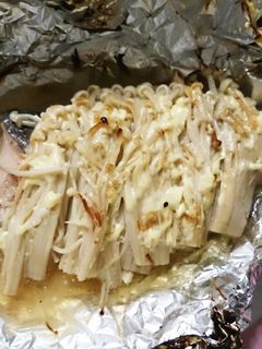 ぴよちゃんの鮭のホイル焼きまよまよ-レシピのメイン写真
