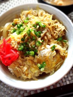 簡単☆ランチにも しらすの卵とじ丼-レシピのメイン写真