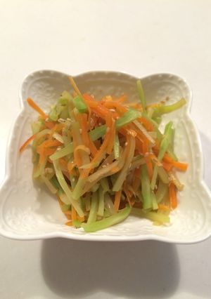 ブロッコリーの茎で！中華風きんぴら-レシピのメイン写真