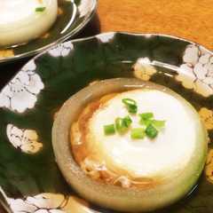 รูปของ 朝食に♡簡単♫玉子と玉ねぎのおかず