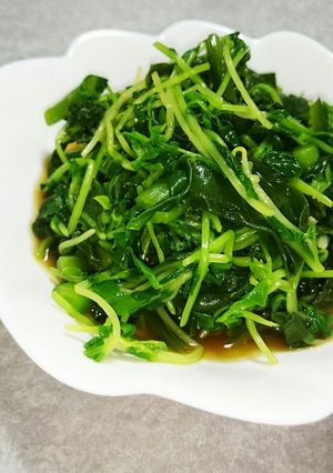 すぐ出来る‼豆苗とつるむらさきのおひたし-レシピのメイン写真
