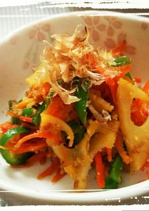 簡単常備菜♪蓮根とピーマンのゴマ和え-レシピのメイン写真