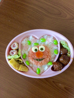 簡単♪キャラ弁♪エルモおにぎり♪-レシピのメイン写真