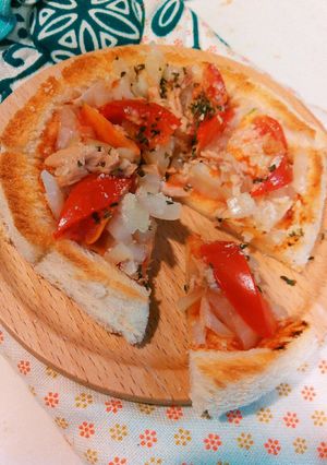 離乳食後期～完了期/食パンでホールピザ-レシピのメイン写真