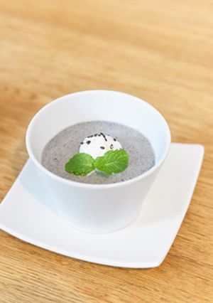 黒ごまプリン-レシピのメイン写真