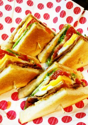 簡単！食べ応えたっぷり！クラブサンド-レシピのメイン写真