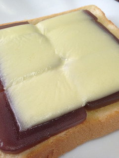 ようかんチーズトースト-レシピのメイン写真