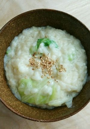 時短でほっこり♪ 豆乳とキャベツのお粥-レシピのメイン写真