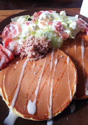 朝食やランチに！サラダパンケーキ-レシピのメイン写真