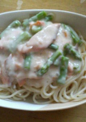 鮭とアスパラのクリームパスタ-レシピのメイン写真