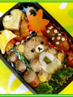 リラックマ 秋 キャラ弁 遠足 おにぎり-レシピのメイン写真