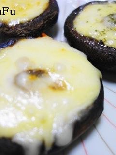椎茸のチーズのせ焼き マヨと錬りうに!-レシピのメイン写真