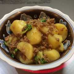 รูปของ 大豆のお肉でジャガイモのそぼろ煮