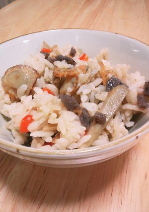 土鍋で☆ベビーホタテの炊き込みご飯-レシピのメイン写真