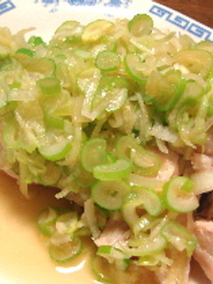 レンジで簡単!!蒸し鶏の葱ソース-レシピのメイン写真