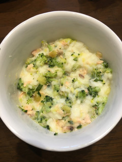 簡単♪離乳食中期〜 レンジ de パン粥-レシピのメイン写真