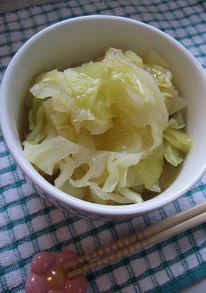 キャベツとコンソメだけのスープ-レシピのメイン写真
