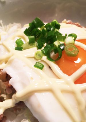 腹ペコ男子パクパク!そぼろ丼の温玉のせ☆-レシピのメイン写真