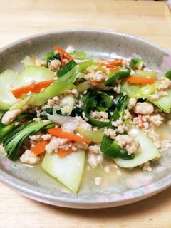 青梗菜と彩り野菜の鶏そぼろあんかけ-レシピのメイン写真