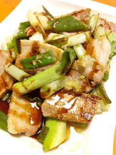 豚肉と葱の生姜炒めオイスターソースがけ-レシピのメイン写真