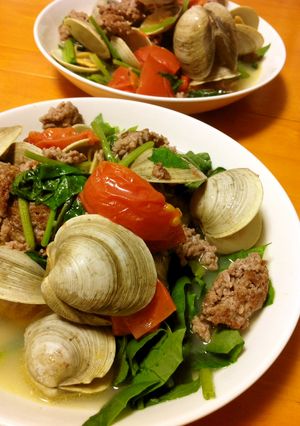ハマグリほうれん草トマト挽肉のスープ-レシピのメイン写真