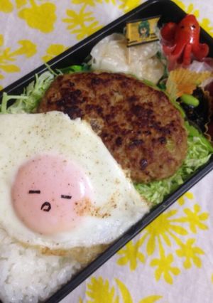 ♡今日のお弁当♡ロコモコ弁当 ぐでたま-レシピのメイン写真