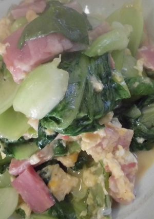 チンゲン菜とベーコンの炒め物-レシピのメイン写真