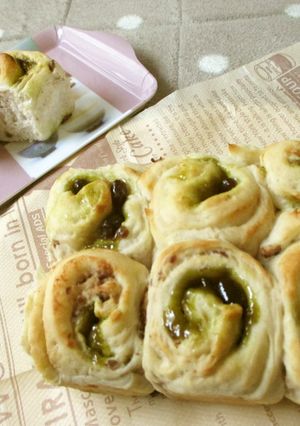 抹茶クリームと甘納豆のちぎりパン✿-レシピのメイン写真