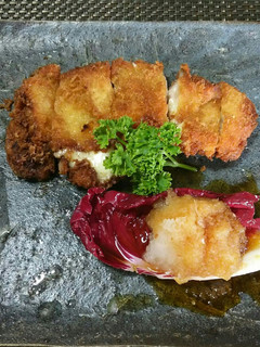 チーズ、梅干しイン豚カツ-レシピのメイン写真