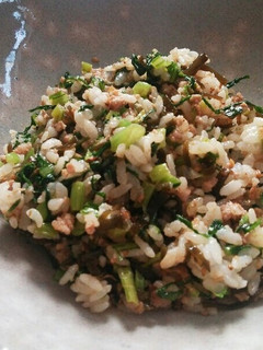 大根の葉と塩昆布のチャーハン-レシピのメイン写真