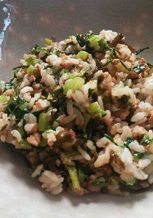 大根の葉と塩昆布のチャーハン-レシピのメイン写真